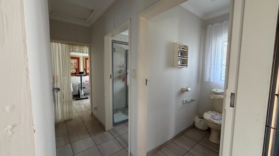 2 Bedroom Property for Sale in Miederpark North West